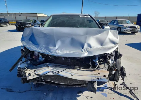 2022 Toyota Camry Se z USA, uszkodzony, nr VIN 4T1G11AK5NU624566